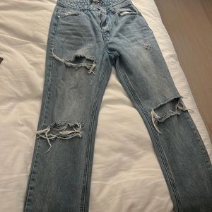 Missguided Distressed straight jeans